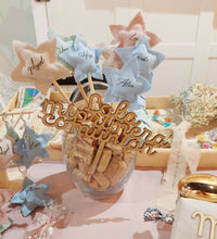 Cargar imagen en el visor de la galería, Cake Topper Madera Comunión Personalizable