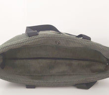 Cargar imagen en el visor de la galería, Tote Bag Esencia Cremallera. Disponible en 4 colores