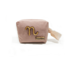 Cargar imagen en el visor de la galería, Monederito Lino en Madera Lazada Gasa. Personalizable. Disponible en 4 colores.