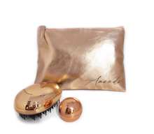 Load image into Gallery viewer, Neceser Plano Rosa Metalizado+ Bálsamo Labial + Cepillo