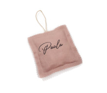 Cargar imagen en el visor de la galería, Marcasitio para puerta (14x14 cm) Lino Personalizable (disponible en 4 colores)