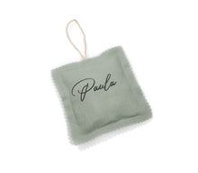 Cargar imagen en el visor de la galería, Marcasitio para puerta (14x14 cm) Lino Personalizable (disponible en 4 colores)