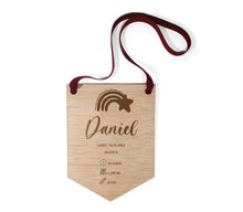 Cargar imagen en el visor de la galería, Placa Madera Natalicio Personalizable