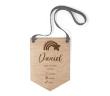 Cargar imagen en el visor de la galería, Placa Madera Natalicio Personalizable